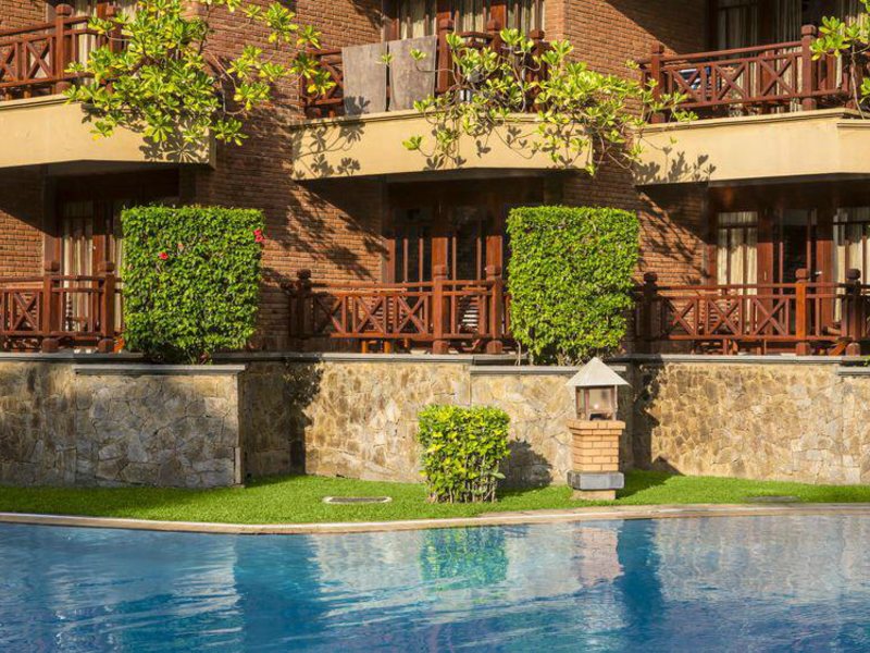 Royal Palms Beach Hotel 111785