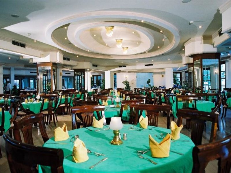 Royal Paradise Resort  33389