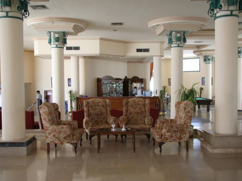 Royal Paradise Resort  33398