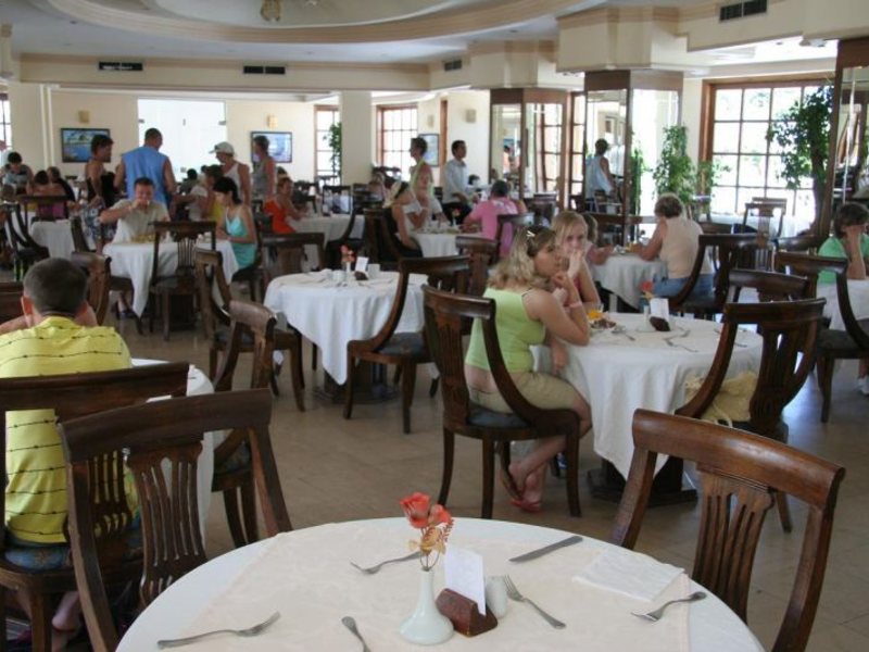 Royal Paradise Resort  33408