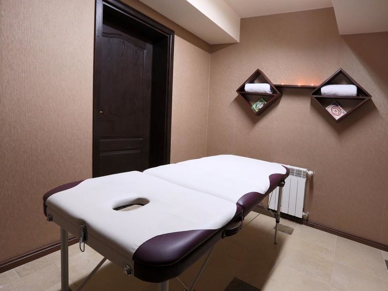 Royal Park & Spa Apt 238916