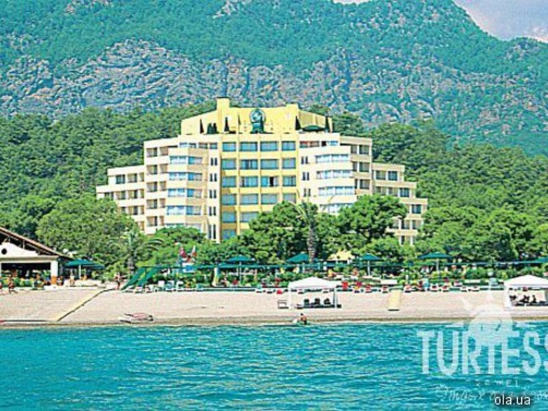 Royal Resort Hotel 18278