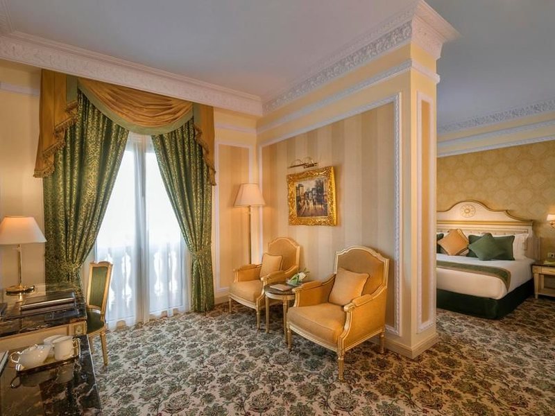 Royal Rose Hotel 132961