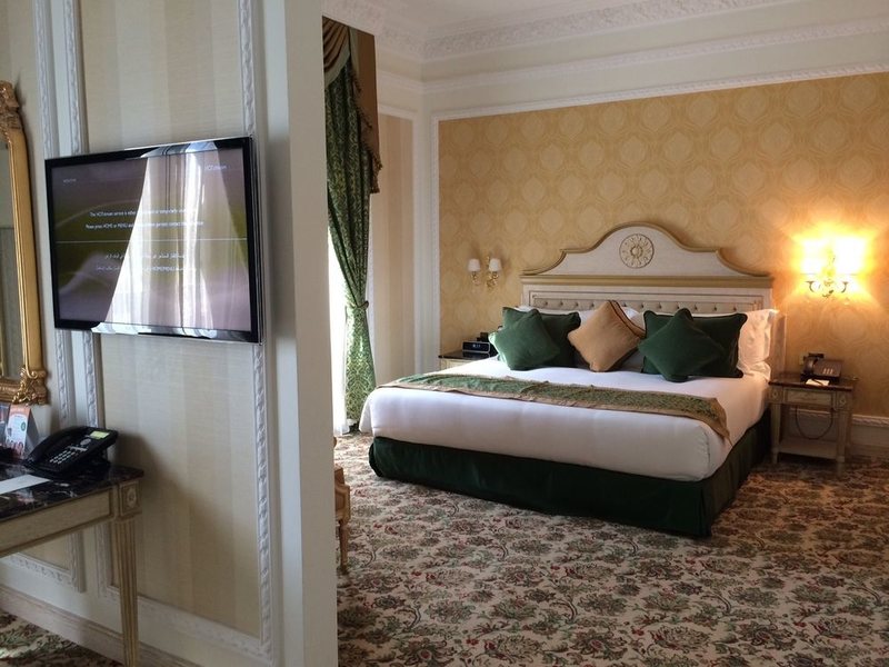 Royal Rose Hotel 132965