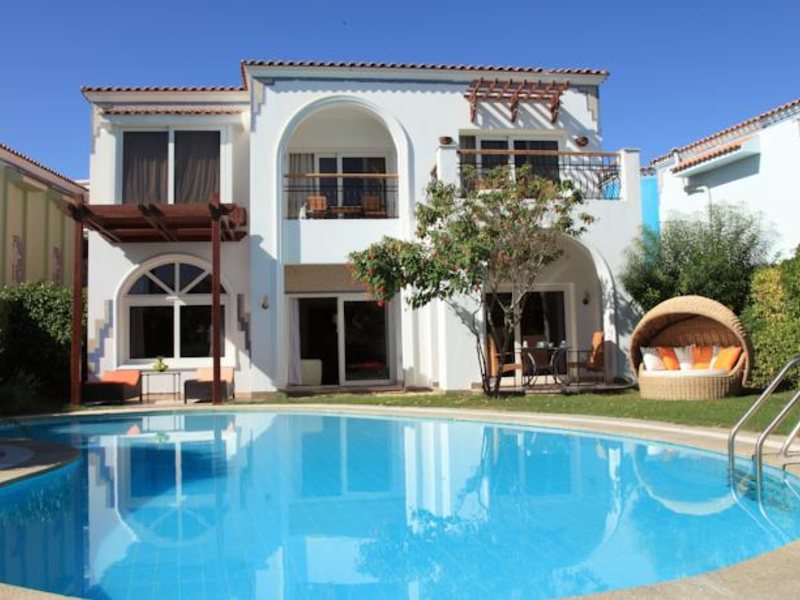 Royal Savoy Club 127699