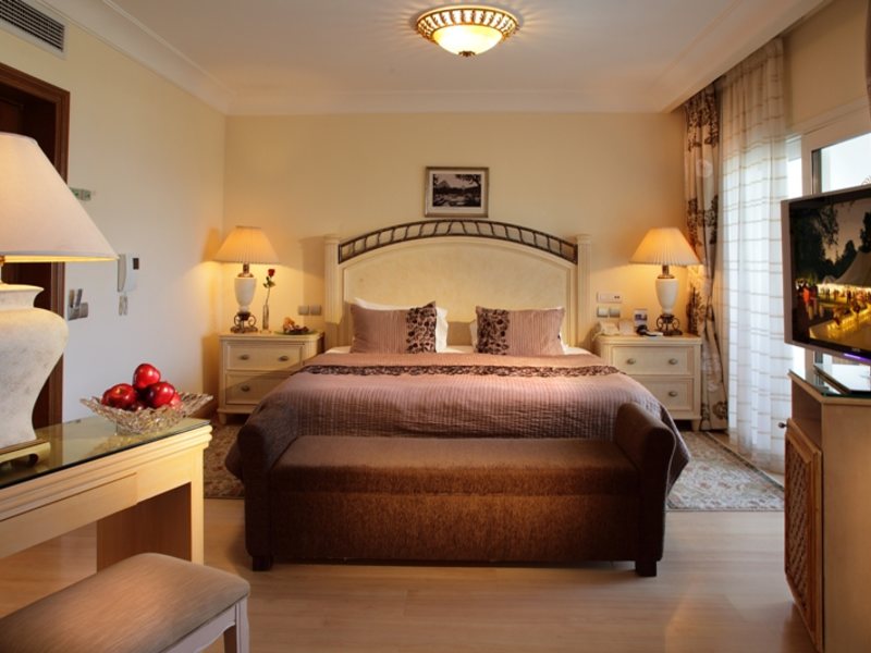 Royal Savoy Suites & Villas 73340