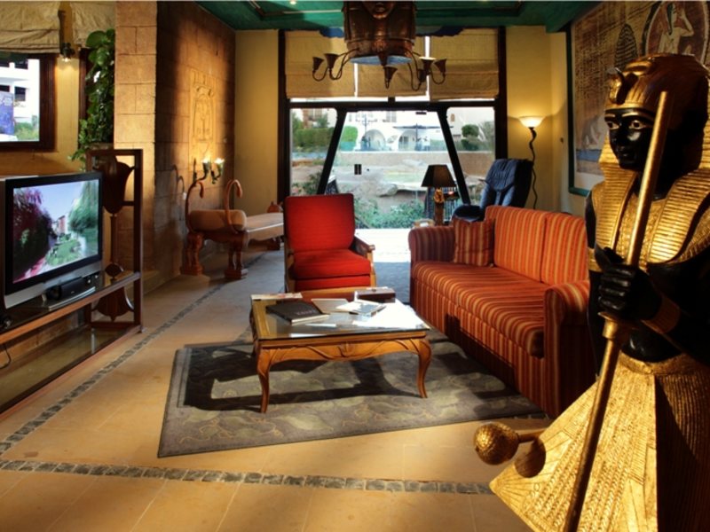 Royal Savoy Suites & Villas 73341