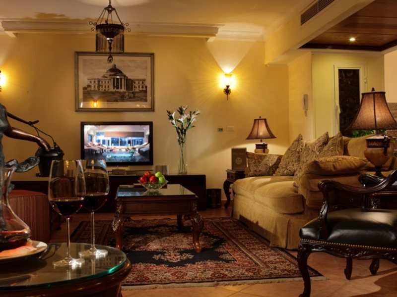 Royal Savoy Suites & Villas 73345