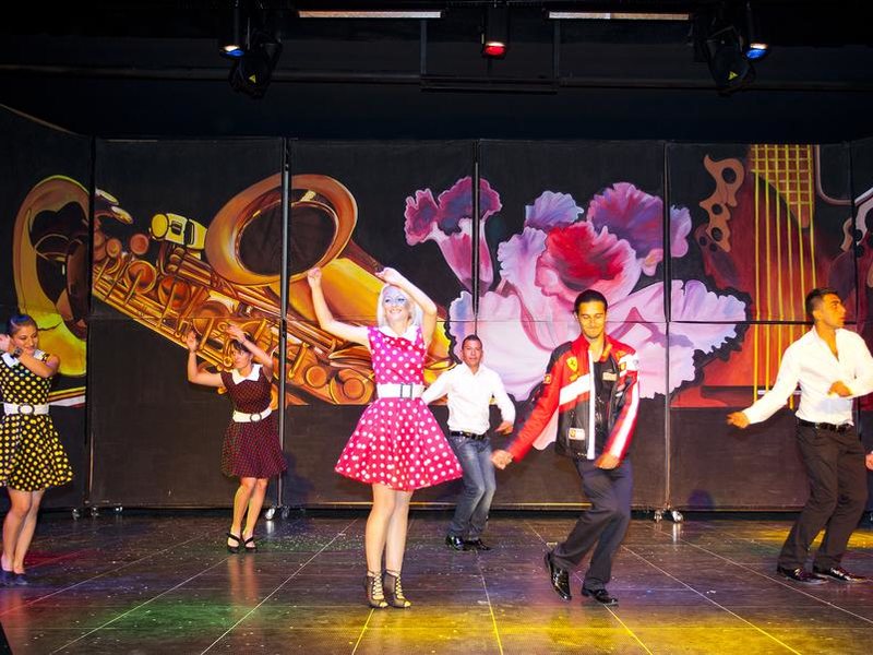 Royal Seginus 177312