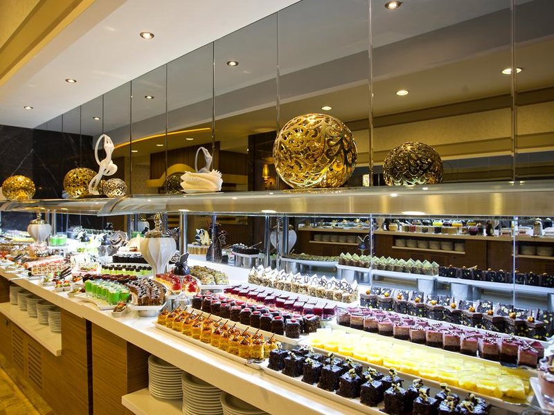 Royal Seginus 177316