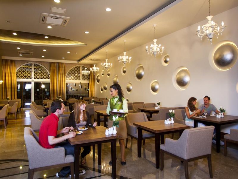 Royal Seginus 177324