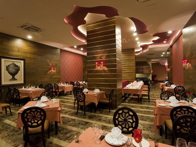 Royal Seginus 177326