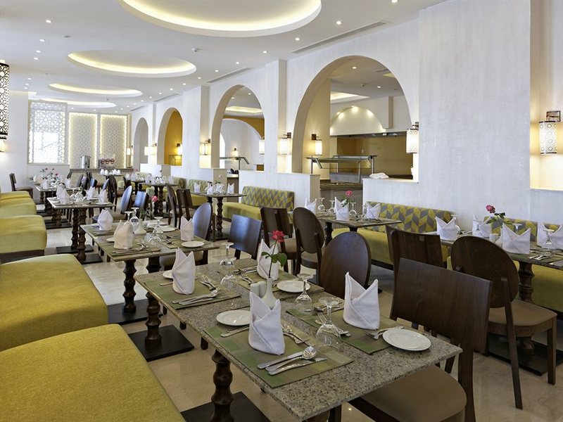 Royal Star Beach Resort (ex 130782