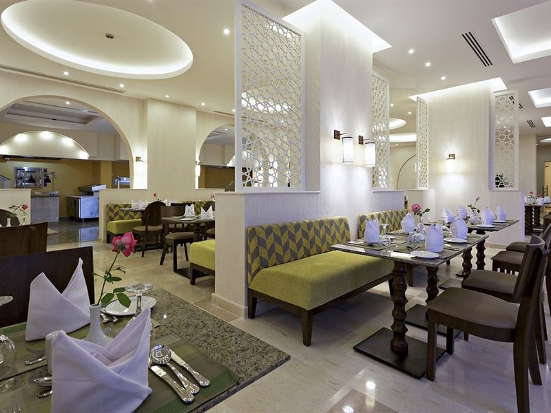 Royal Star Beach Resort (ex 130784