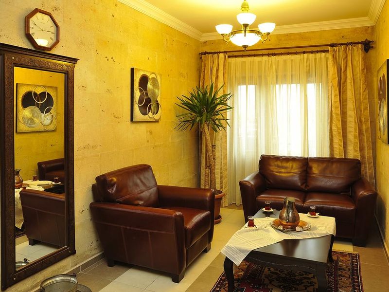 Royal Stone Houses 280865