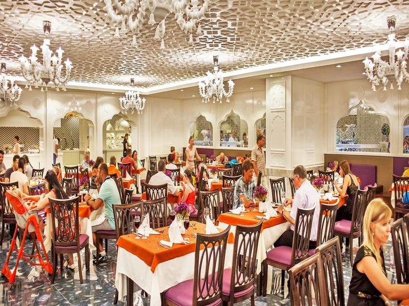 Royal Taj Mahal 57571