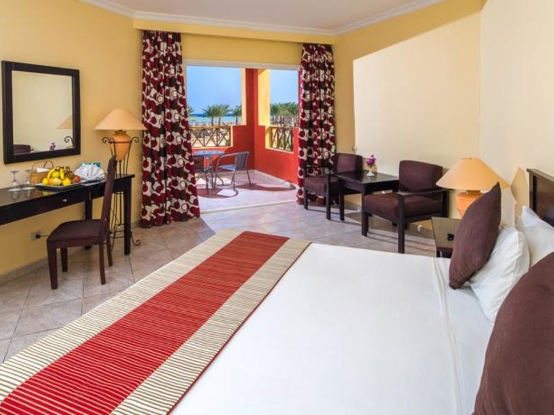 Royal Tulip Beach Resort 130502