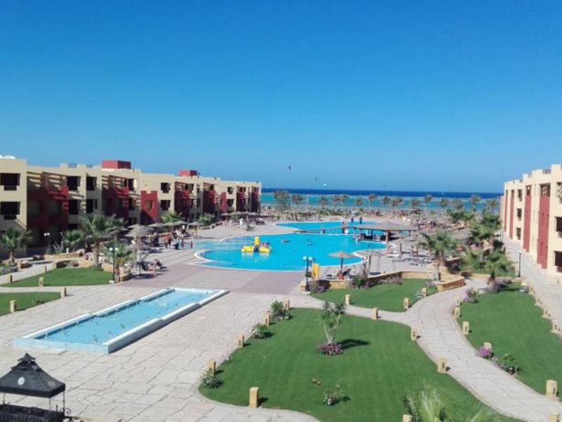 Royal Tulip Beach Resort 130513