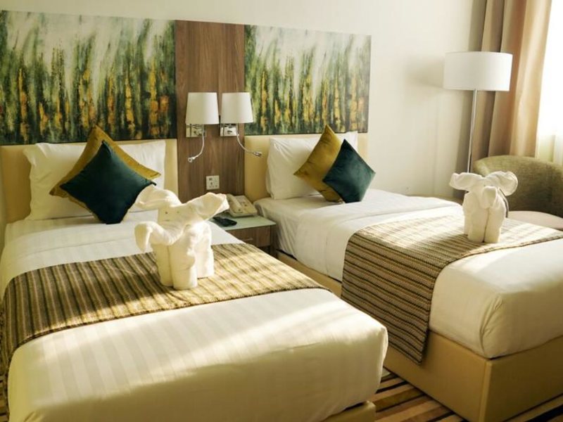 Royal View Hotel  300160