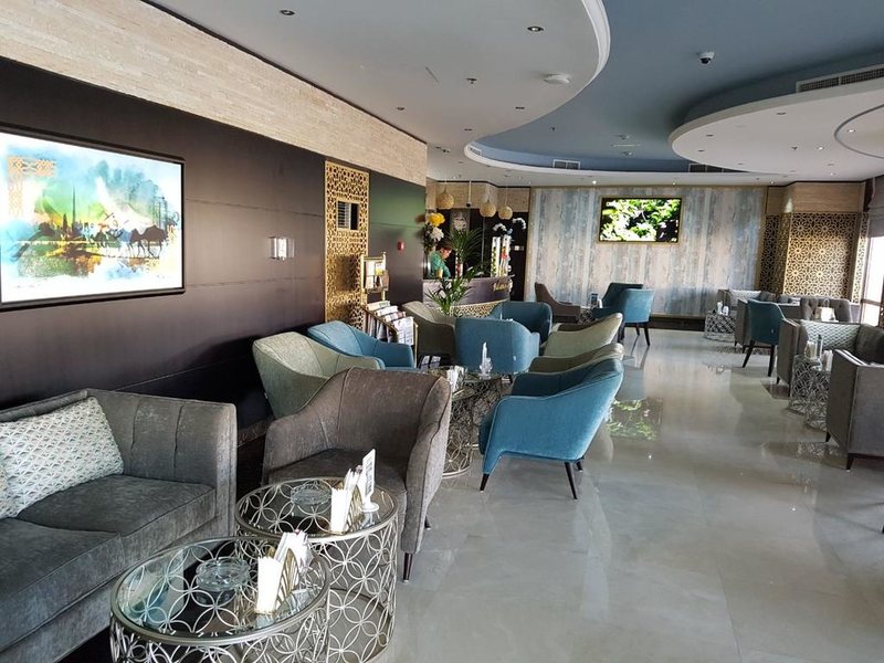 Royal View Hotel  300175