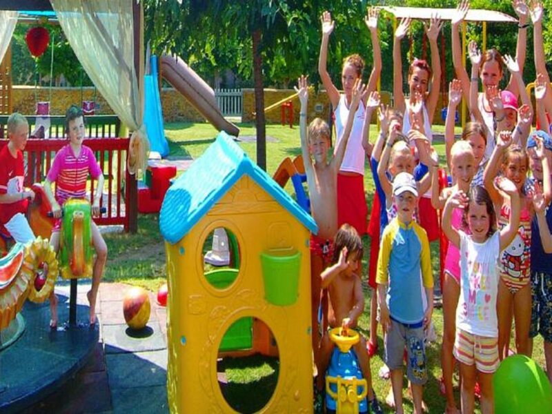 Royal Wings Hotel 102752