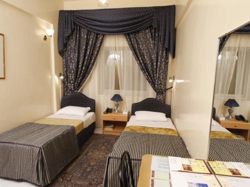 Royalton Hotel 49106