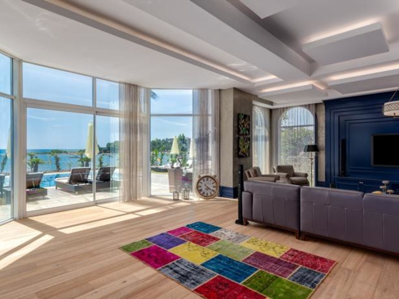 Rubi Platinum Spa Resort & Suites 56204