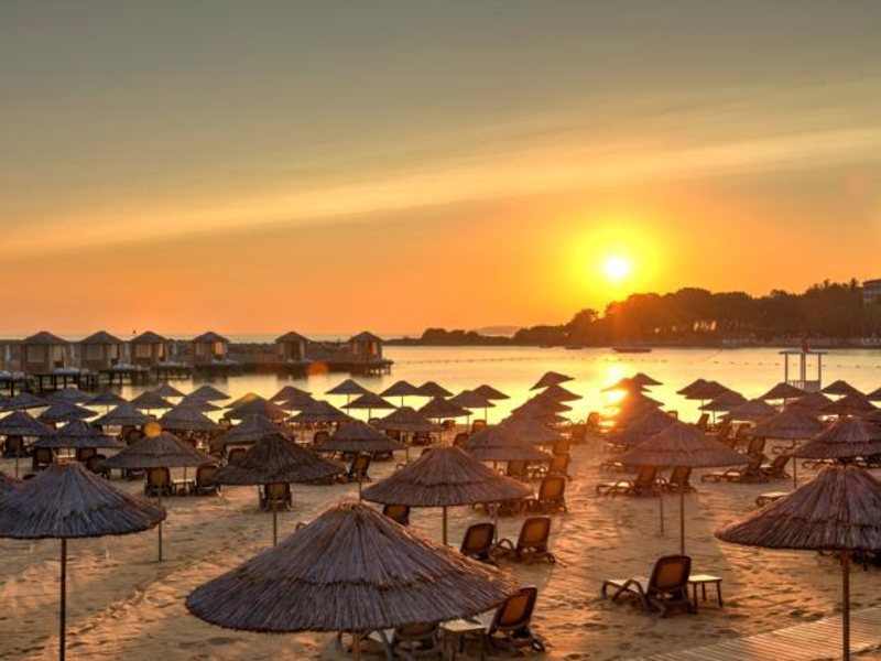 Rubi Platinum Spa Resort & Suites 56230