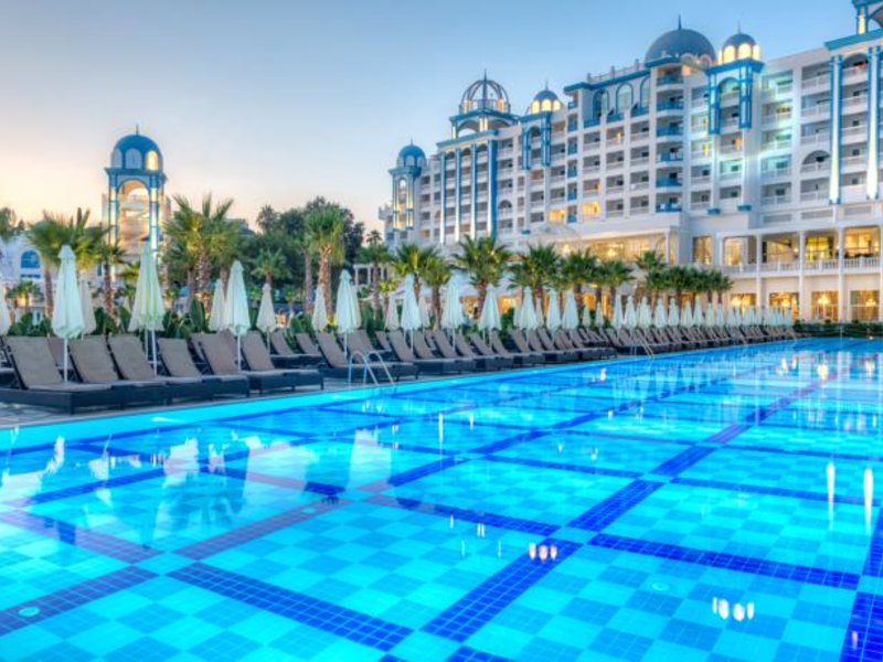 Rubi Platinum Spa Resort & Suites 56231