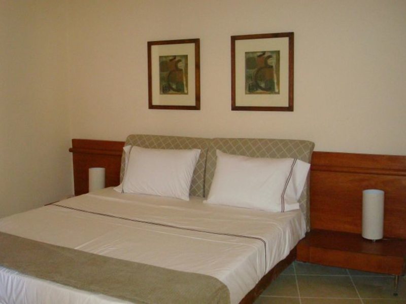 SABENA PASADENA HOTEL 36399