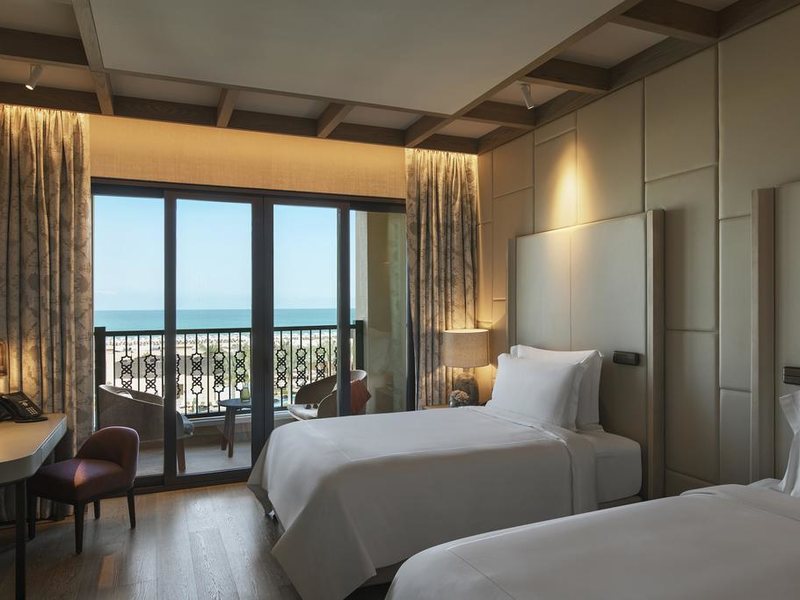 Saadiyat Rotana Resort & Villas 297730
