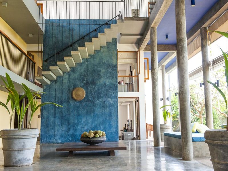 Saffron & Blue 110615