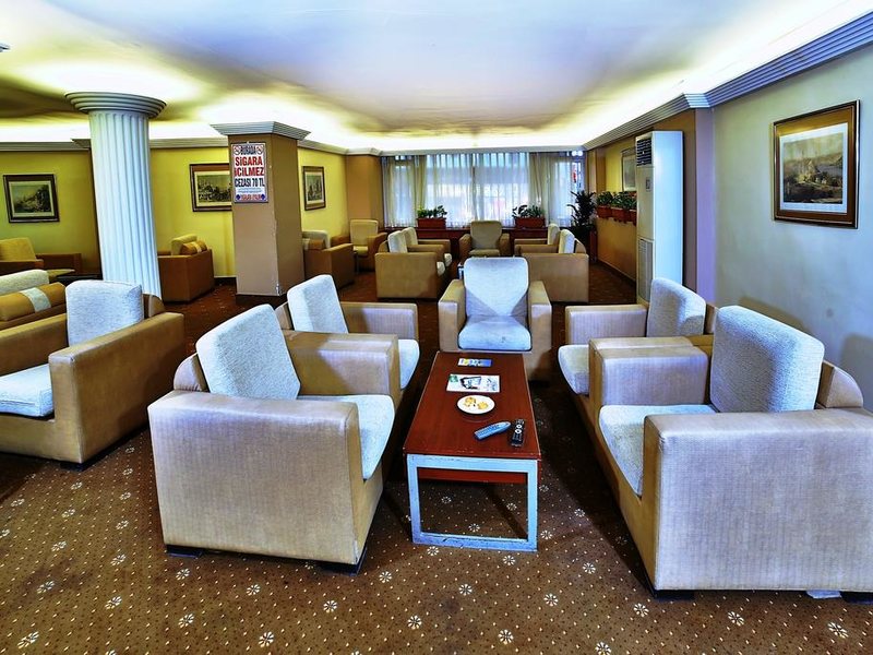Sahi̇nler Hotel 275387