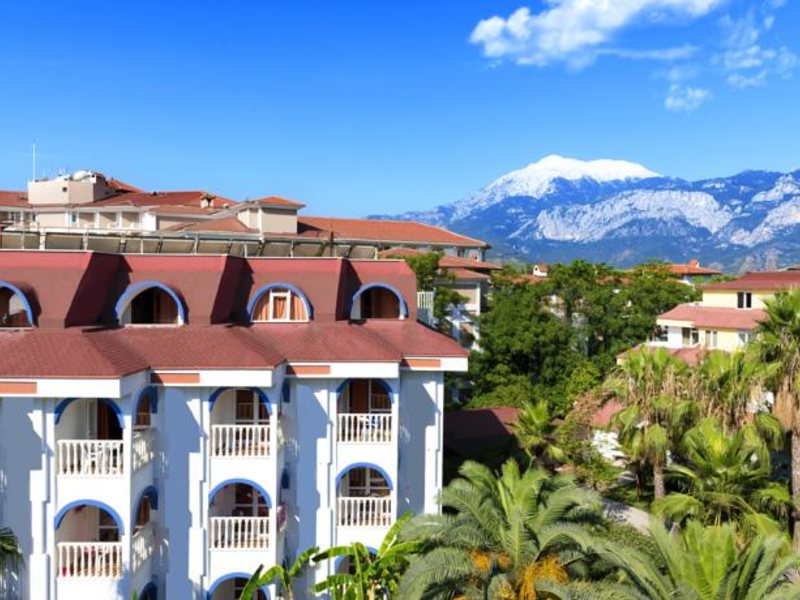 Sailor s Beach Club 161416