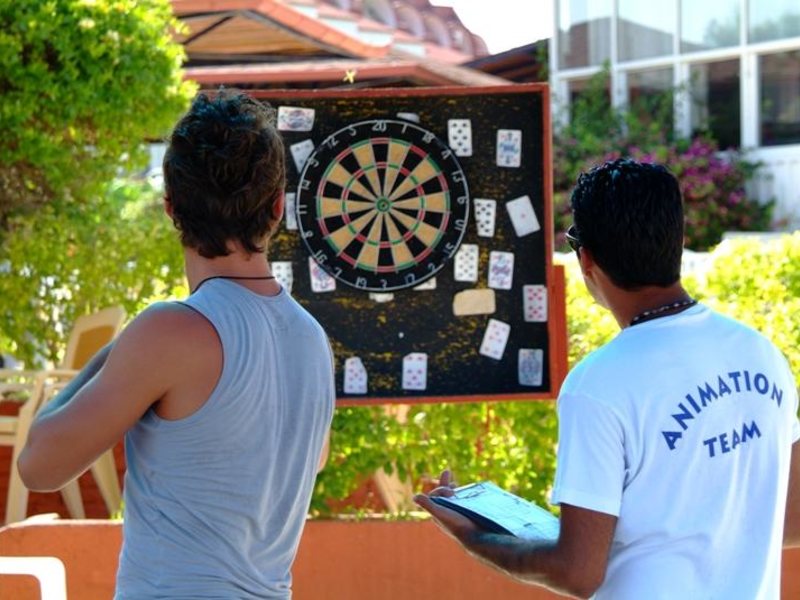 Sailor s Beach Club 37606