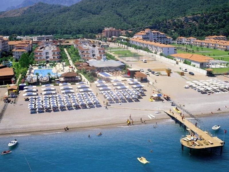 Sailor s Beach Club 37612