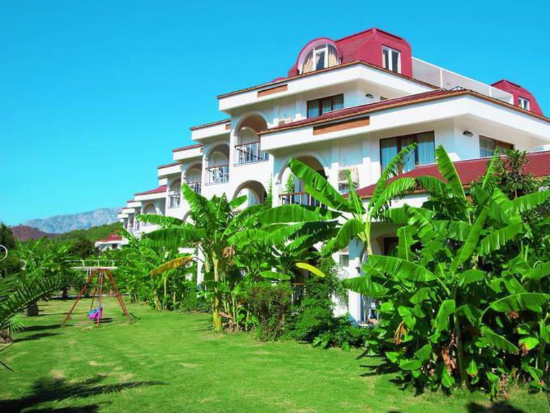 Sailor s Beach Club 56761