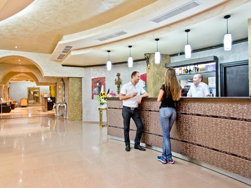 Saint George Palace  168155