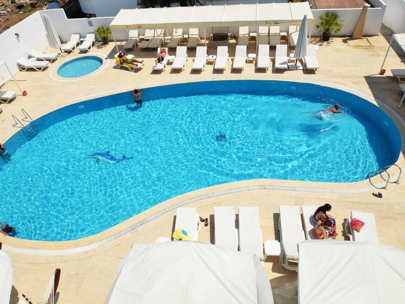 Salinas Beach Hotel 277234