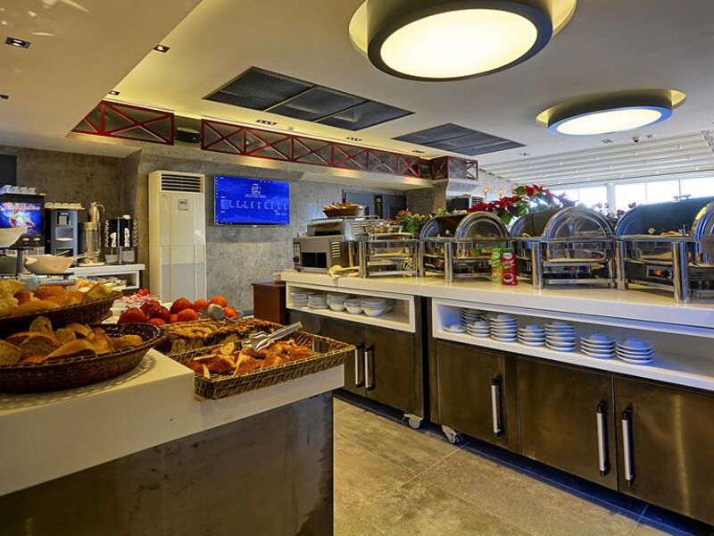 Samir Deluxe Hotel 280884