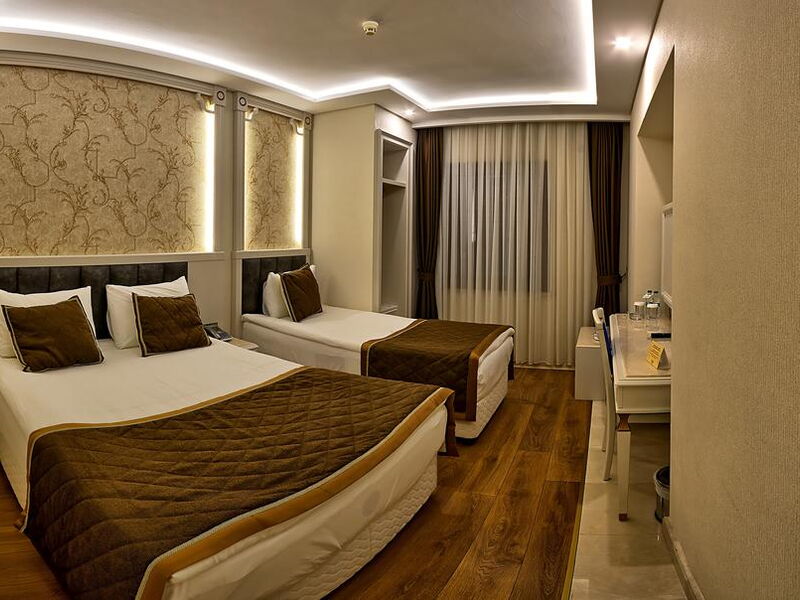 Samir Deluxe Hotel 280885