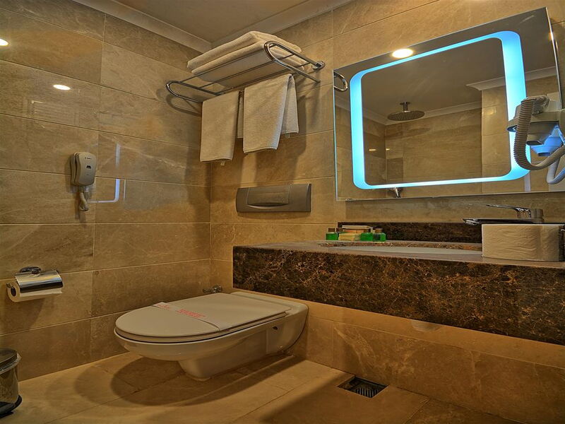 Samir Deluxe Hotel 280889