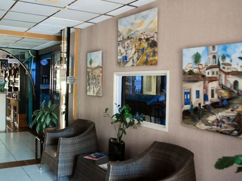 San Remo Hotel 81603