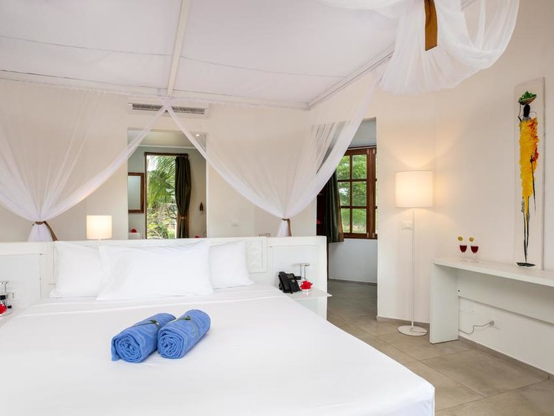 Sandies Baobab Beach Zanzibar 322825