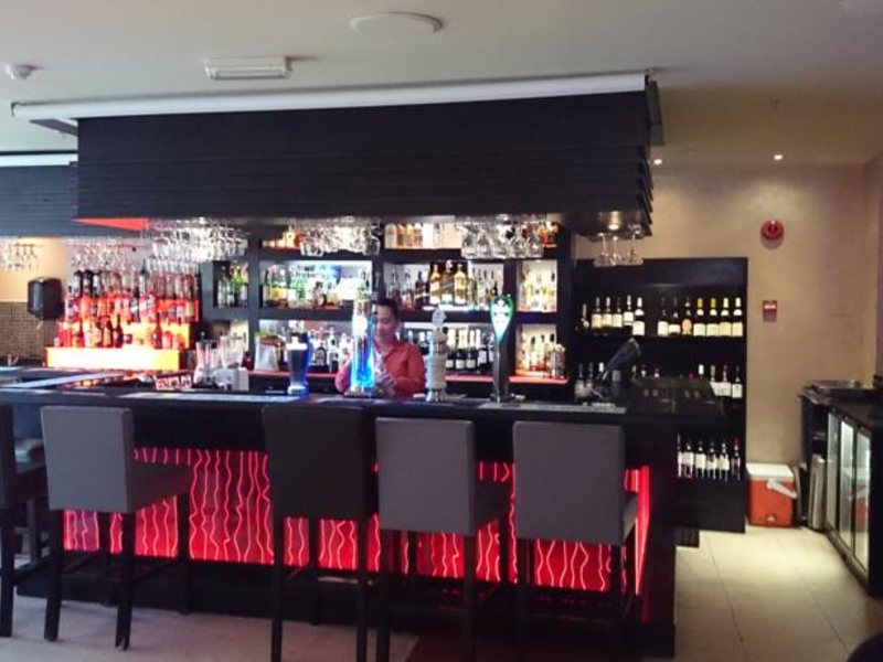 Sandras Inn Hotel 132990