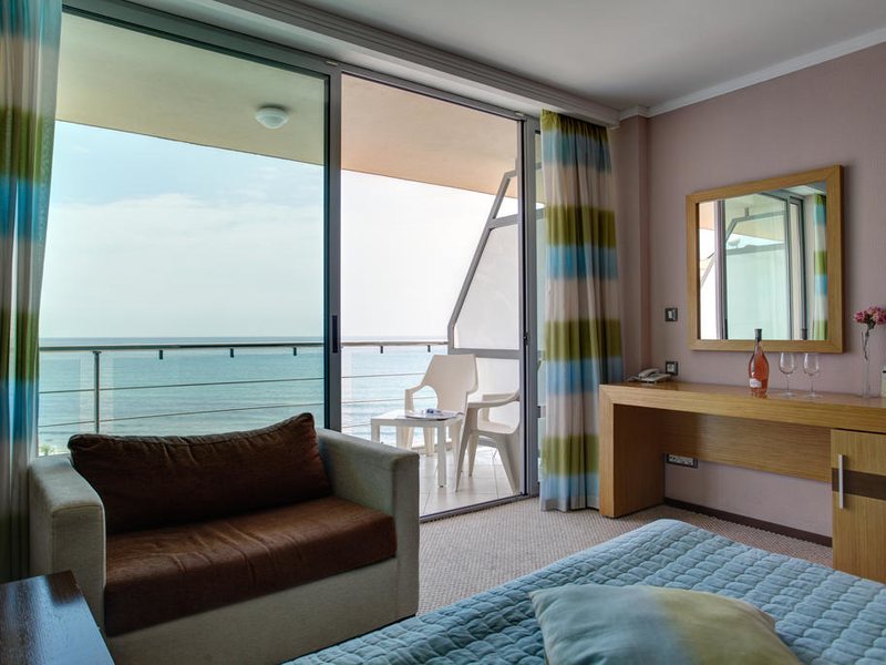 Sandy Bay (ex 175068