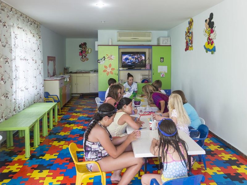 Sandy Beach Hotel 188285