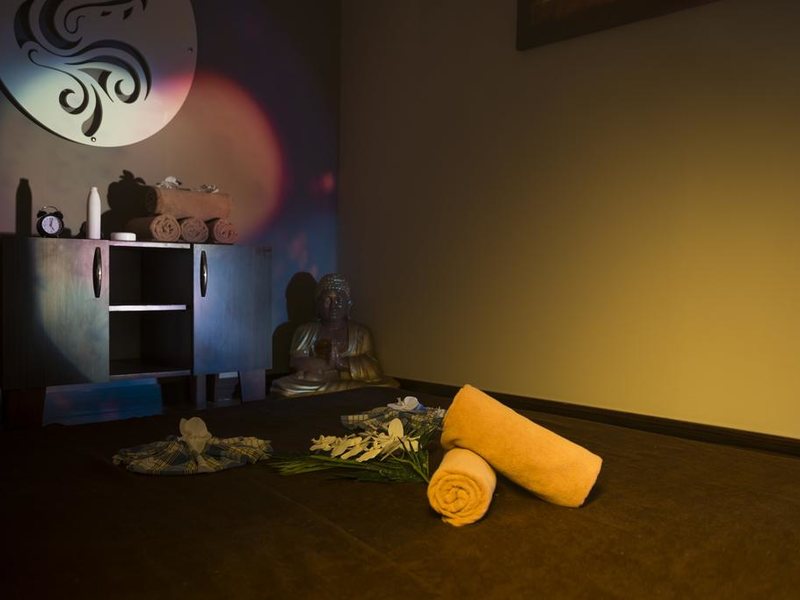 Sandy Beach Hotel 188299