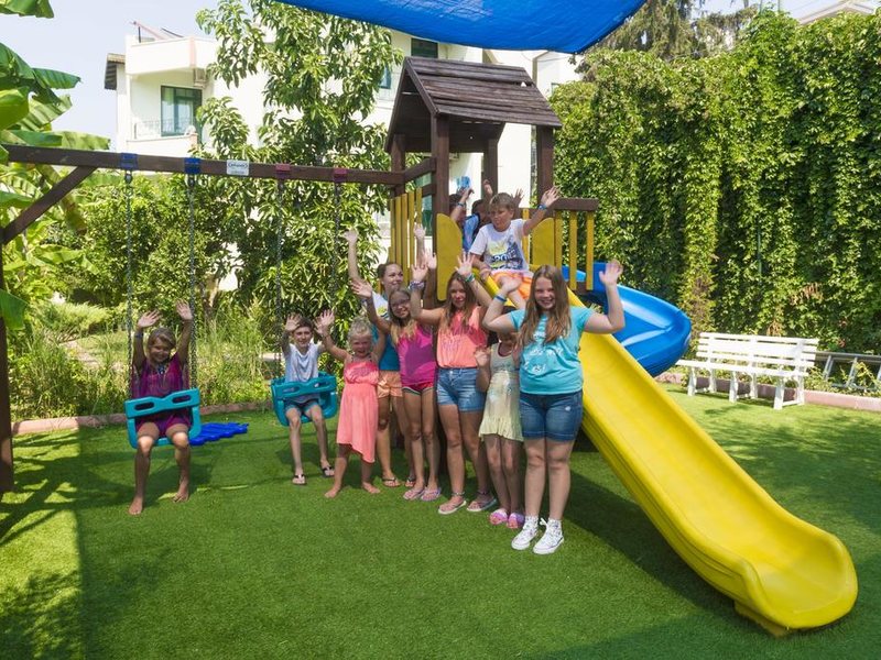 Sandy Beach Hotel 188300