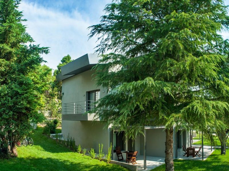 Sani Woods Apartments (ex 261925